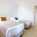 Eneos #2 Pool & Sea View, Villa