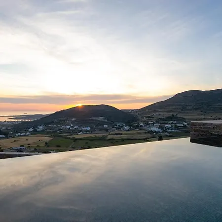 Eneos #2 Pool & Sea View, וילה *