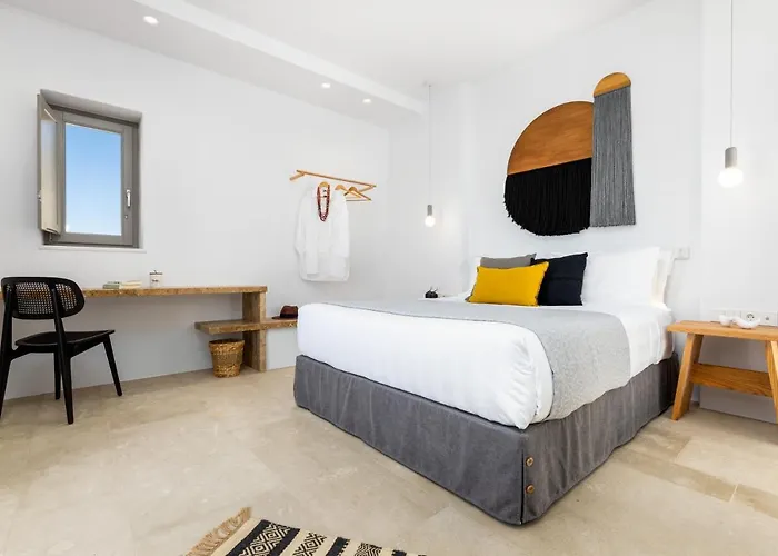 Eneos #2 Pool & Sea View, * פארוס