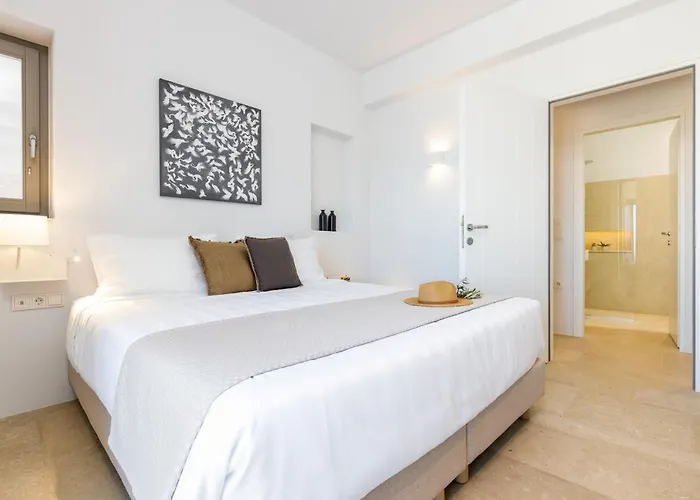 Eneos #2 Pool & Sea View, * פארוס